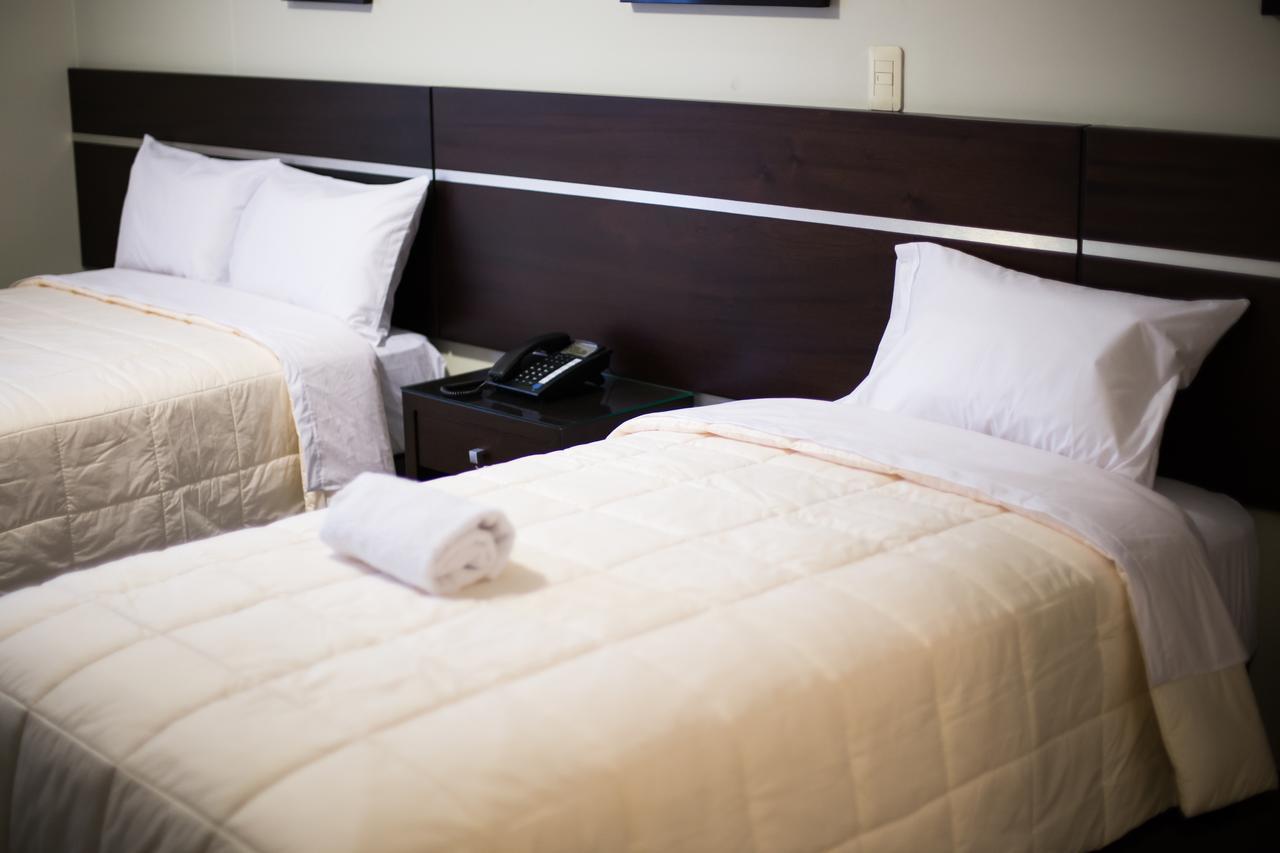Mariategui Hotel & Suites Lima Zewnętrze zdjęcie